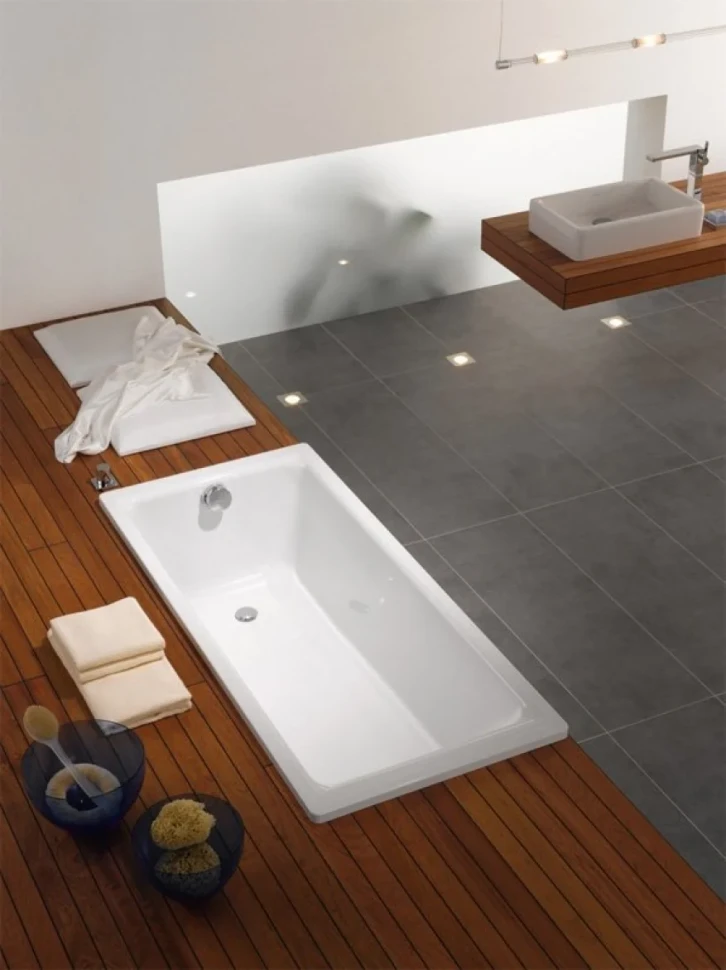 Стальная ванна Kaldewei Advantage Saniform Plus 375-1 180x80 см, пристенная, на ножках