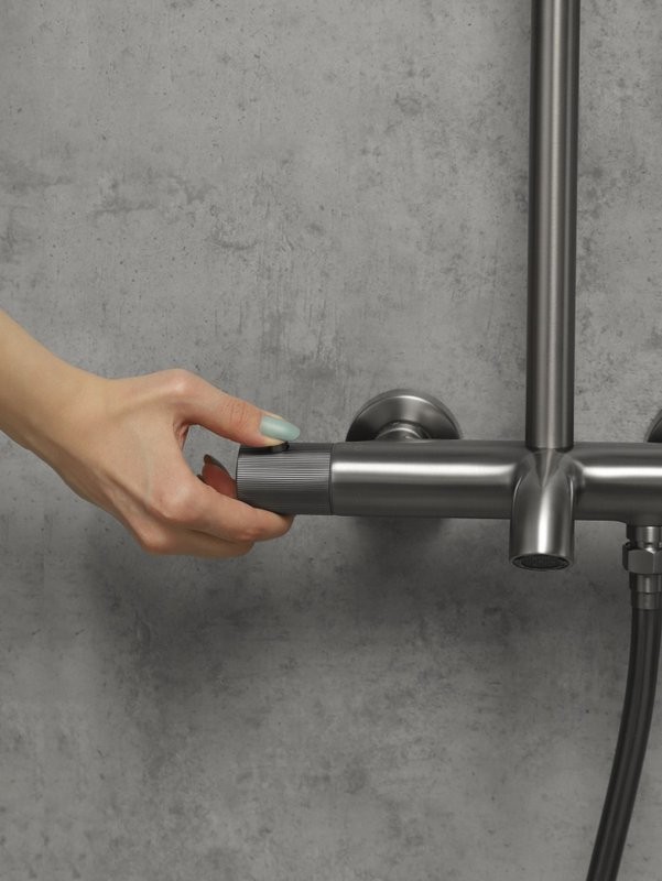 Душевая стойка AltroBagno Bilancia AltroBagnoBilancia030428GM оружейная сталь