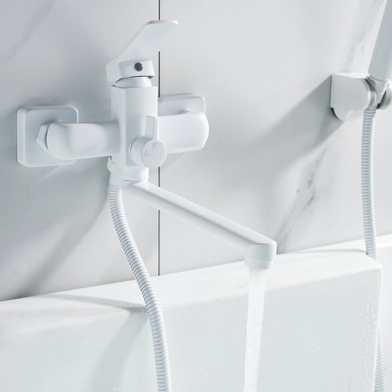 Смеситель для ванны с душем Shevanik S9902C белый