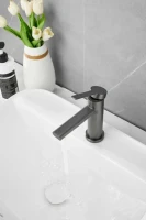 Смеситель для раковины BELZ B813 B10813-3 оружейная сталь Смеситель для раковины BELZ B813 B10813-3 оружейная сталь