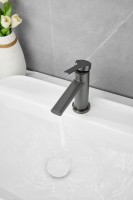 Смеситель для раковины BELZ B813 B10813-3 оружейная сталь Смеситель для раковины BELZ B813 B10813-3 оружейная сталь