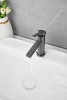 Смеситель для раковины BELZ B813 B10813-3 оружейная сталь Смеситель для раковины BELZ B813 B10813-3 оружейная сталь