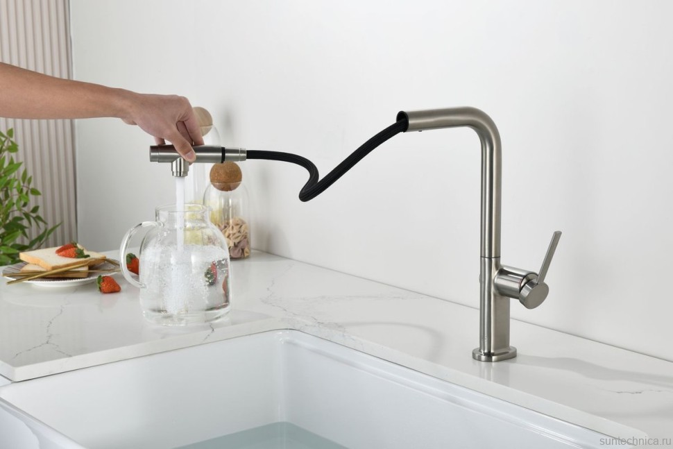 Смеситель для кухни AQUAme Cucina с выдвижным изливом AQM9903BN