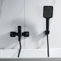 Смеситель для ванны с душем Shevanik S9902H черный Смеситель для ванны с душем Shevanik S9902H черный