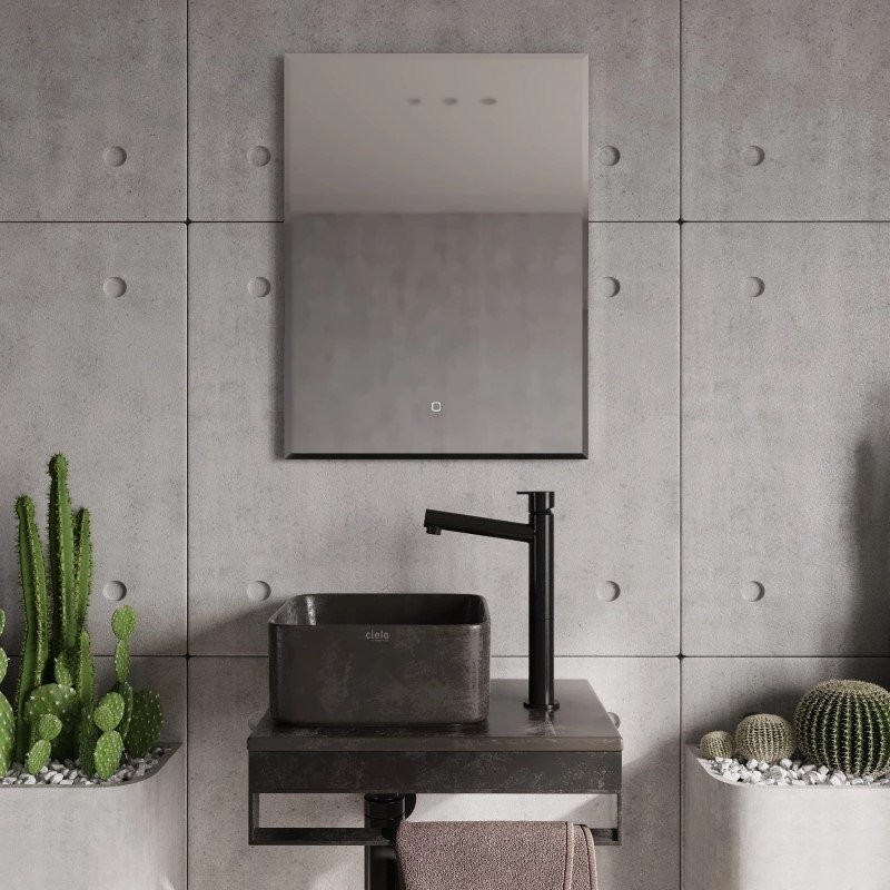 Зеркало Mixline Алмина 60 с подсветкой