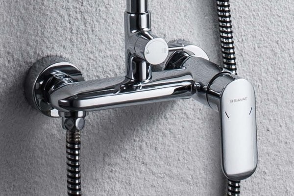 Душевая стойка Bravat Opal F9125183CP-A-RUS