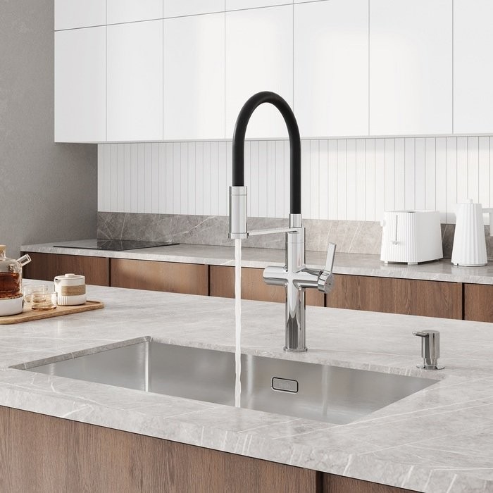 Смеситель для кухни IDDIS Ikon IKNSBFFi05 с гибким изливом, хром