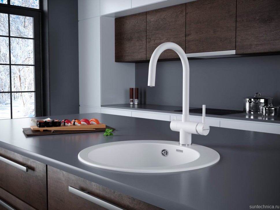 Смеситель для кухни Paulmark Heller He213218-431 белый матовый