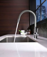 Смеситель для кухни Lemark Comfort LM3075C-Gray с гибким изливом, хром, серый