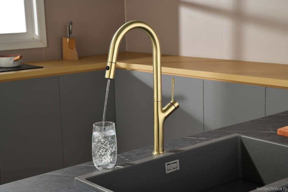 Смеситель для кухни AQUAme Cucina с выдвижным изливом AQM9905BG
