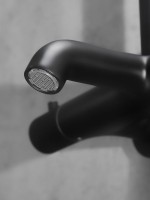 Душевая стойка AltroBagno Bilancia AltroBagnoBilancia030430MB черный матовый