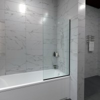 Шторка на ванну Triton Статик Блэк 70х140 профиль матовый черный