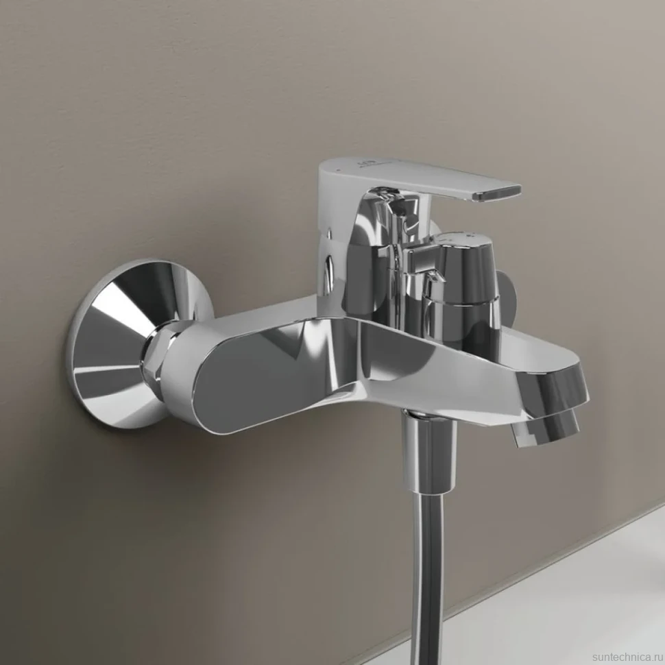 Смеситель для ванны с душем Ideal Standard Cerafine D BC494AA