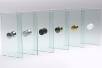 Шторка на ванну Vegas Glass Z2V Tur Novo 180 05 01 профиль бронза, стекло прозрачное