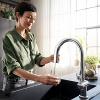 Смеситель для кухни Hansgrohe Aqittura M91 76803000 хром