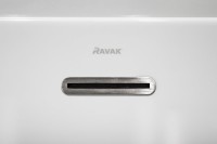 Акриловая ванна Ravak Freedom W XC00100024 165x80 см, пристенная, белая, овальная, с каркасом, со сливом-переливом