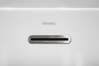 Акриловая ванна Ravak Freedom W XC00100024 165x80 см, пристенная, белая, овальная, с каркасом, со сливом-переливом