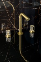 Смеситель для раковины Boheme Elegante 152-MG-EL матовое золото Смеситель для раковины Boheme Elegante 152-MG-EL матовое золото