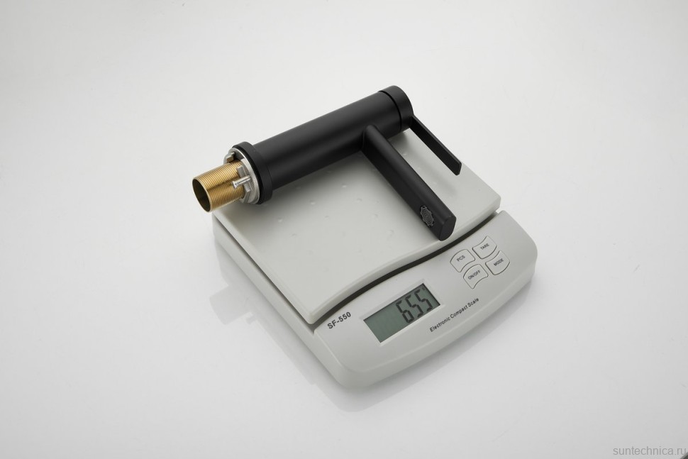 Смеситель для раковины BELZ B813 B10813-7 черный