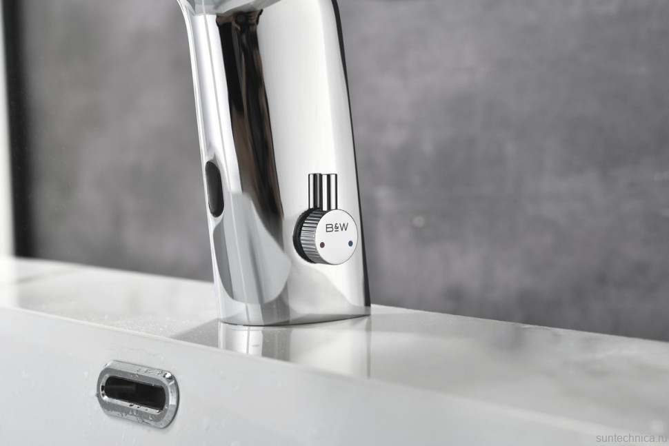 Смеситель для раковины Black&White Gravity 7101С сенсорный, chrome