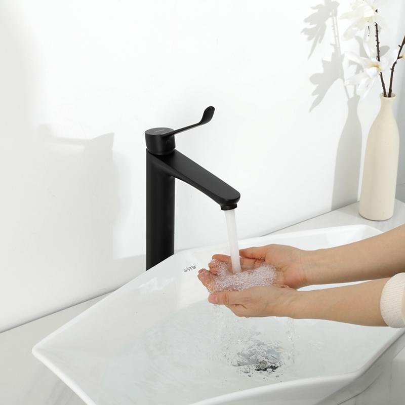 Смеситель для раковины Gappo G21-6 G1021-26 черный