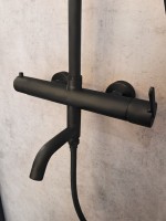 Душевая стойка AltroBagno Unione AltroBagnoUnione030209MB матовая черная