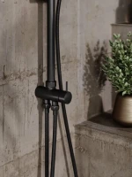 Душевой комплект Смеситель Orange Vesper M10-100b + Стойка O-Shower OW02b Душевой комплект Смеситель Orange Vesper M10-100b + Стойка O-Shower OW02b