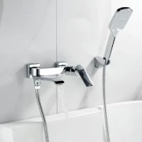 Смеситель для ванны с душем Shevanik S4102 хром Смеситель для ванны с душем Shevanik S4102 хром