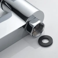 Смеситель для ванны с душем Shevanik S4102 хром Смеситель для ванны с душем Shevanik S4102 хром