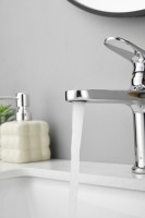 Смеситель для раковины BELZ B713 B10713 хром Смеситель для раковины BELZ B713 B10713 хром