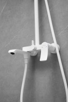 Душевая стойка Haiba HB24553-8 белая