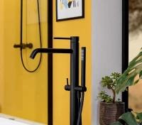 Напольный смеситель для ванны с душем Paffoni Light LIG032NO