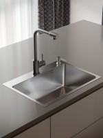 Мойка кухонная РМС MR-5843 c корзиной и дозатором, нержавеющая сталь