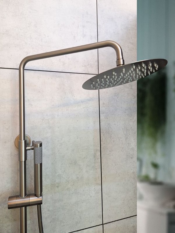 Душевая стойка AltroBagno Unione AltroBagnoUnione030210GM оружейная сталь