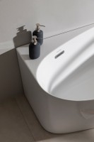 Акриловая ванна Allen Brau Priority 2 170x80 см, пристенная, белая, овальная, на ножках, со сливом-переливом