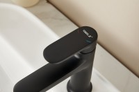 Смеситель для раковины BELZ B713 B10713-7 черный