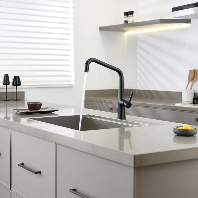 Смеситель для кухни Domaci Римини D569112BK черный