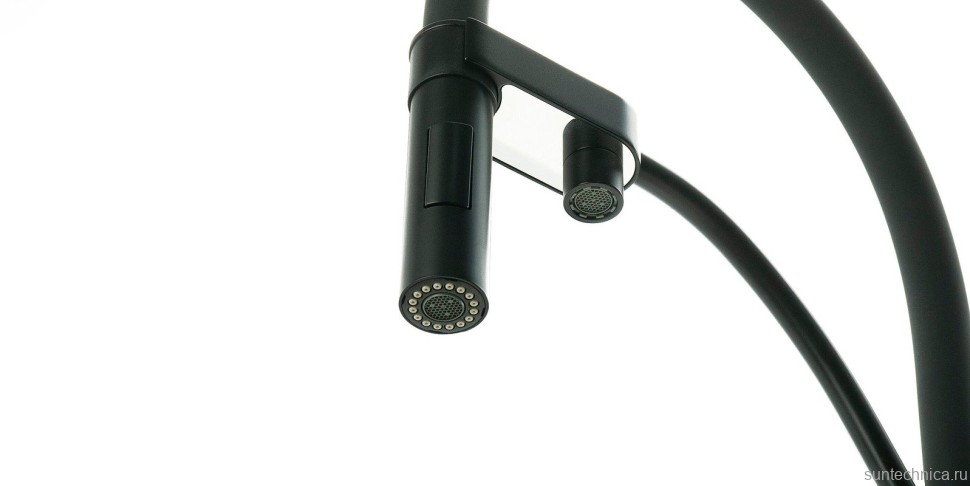 Смеситель для кухни Lemark Bronx LM3761BL черный, с гибким изливом