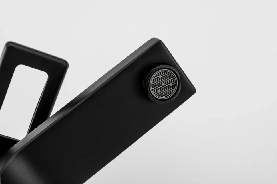 Смеситель для раковины Gappo G17-6 G1017-6 черный