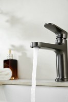 Смеситель для раковины BELZ B713 B10713-3 оружейная сталь Смеситель для раковины BELZ B713 B10713-3 оружейная сталь