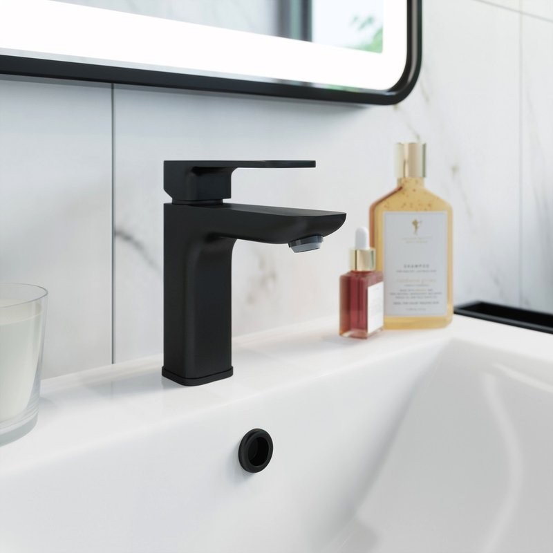 Смеситель для раковины IDDIS Slide SLIBL00i01K черный матовый