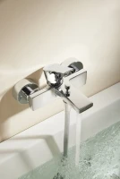 Смеситель для ванны с душем Kludi Zenta SL 486700565 хром Смеситель для ванны с душем Kludi Zenta SL 486700565 хром