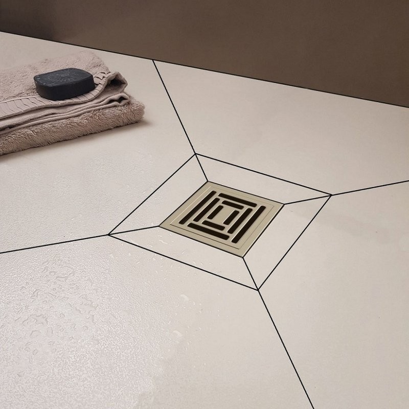 Душевой трап Berges Zentrum Uno 090371, 10x10 см, матовый хром