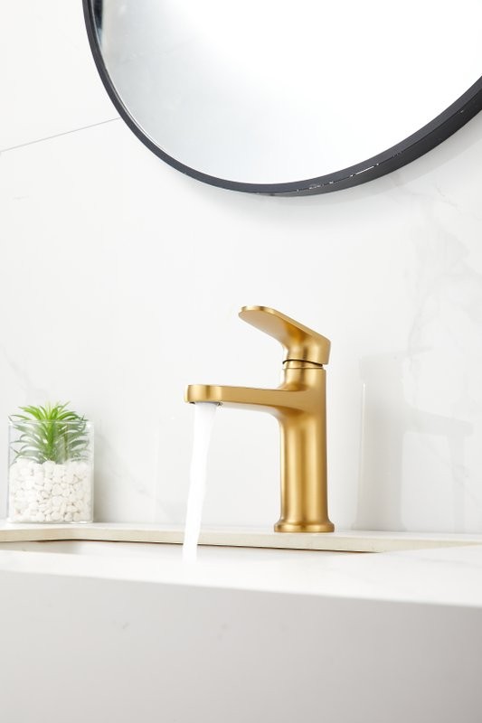 Смеситель для раковины BELZ B713 B10713-5 золото