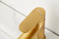 Смеситель для раковины BELZ B713 B10713-5 золото Смеситель для раковины BELZ B713 B10713-5 золото