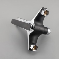 Смеситель для ванны с душем Frap H57 F3257 черный, хром Смеситель для ванны с душем Frap H57 F3257 черный, хром