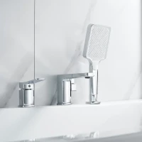 Смеситель на борт ванны Shevanik S9912 хром Смеситель на борт ванны Shevanik S9912 хром