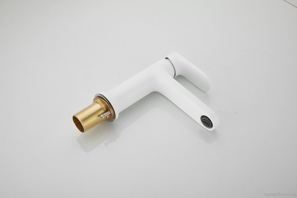 Смеситель для раковины BELZ B713 B10713-8 белый