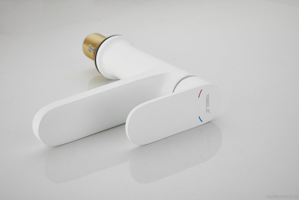 Смеситель для раковины BELZ B713 B10713-8 белый