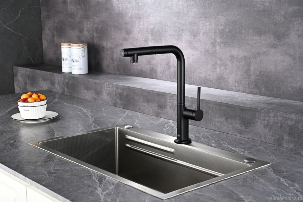 Смеситель для кухни AQUAme Cucina с выдвижным изливом AQM9903MB